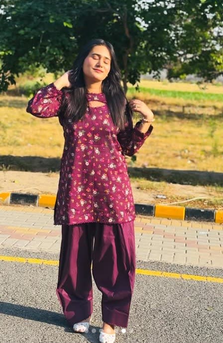Maroon Kurti by Bustaniya